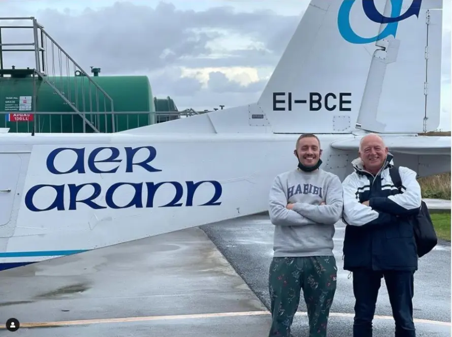 Dermot Kennedy Aran Islands flight with Aer Arann